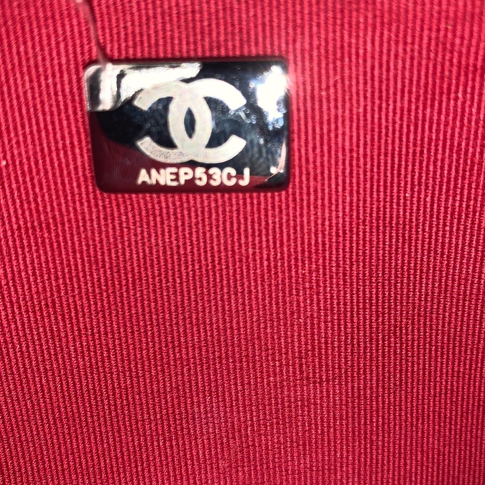 Authentic Chanel - Picture 7 of 12